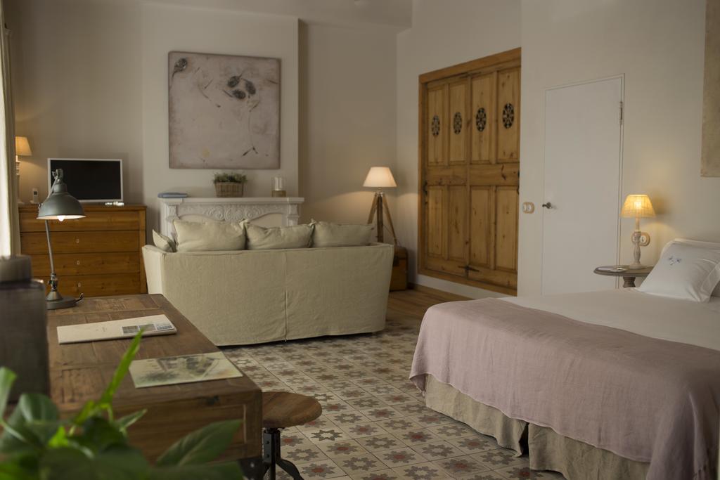 Jardi De Ses Bruixes Boutique Hotel มาโอน ภายนอก รูปภาพ